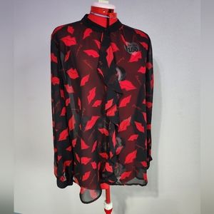 Bisou Bisou shear button-down blouse